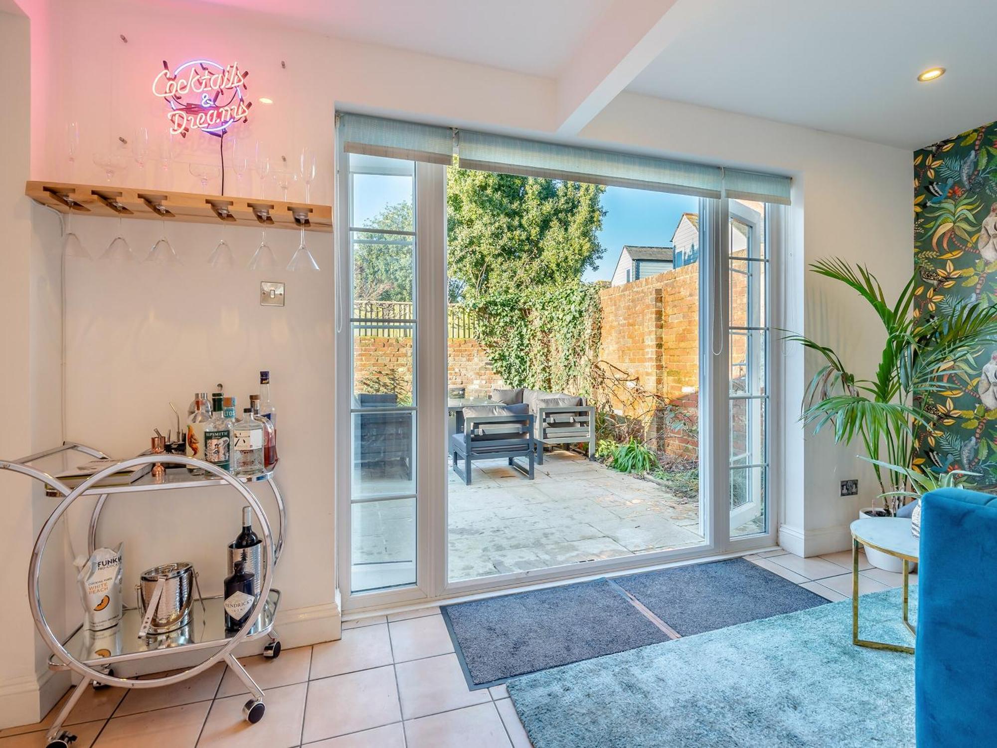 Kings Lea Villa Lymington Exterior foto