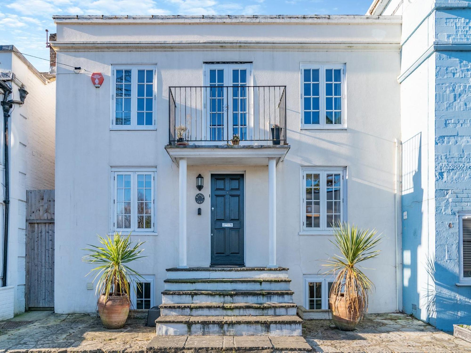 Kings Lea Villa Lymington Exterior foto